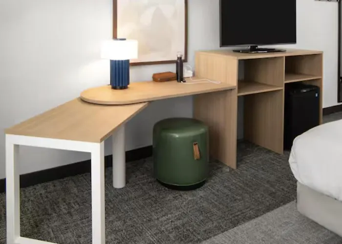 Clt Airport Inn & Suites Charlotte